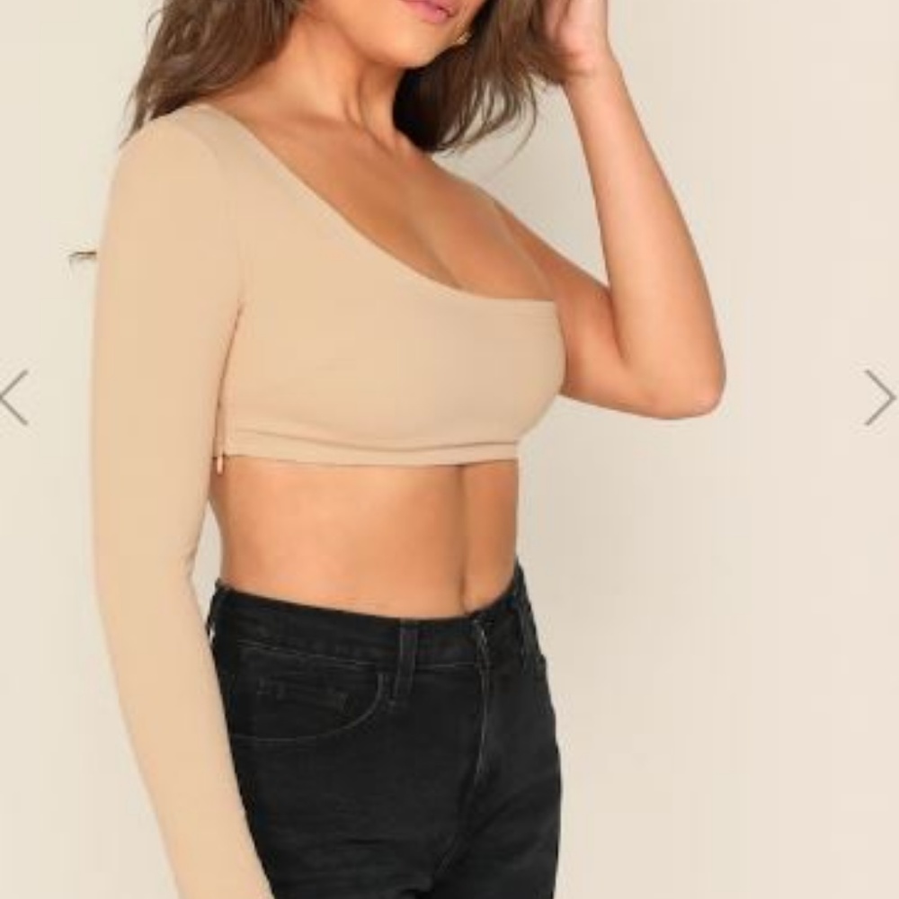 One Shoulder Rib Knit Crop Top - Picture 3 of 4